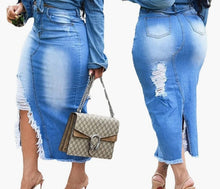 Load image into Gallery viewer, Frayed Denim Skirts
